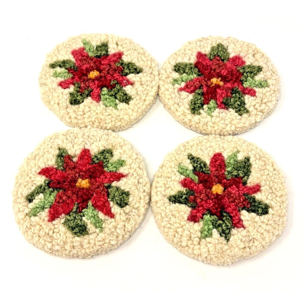 Chandler 4 Corners Wool Hook Coaster Red Poinsettia Flower Set of 4 Laura Megroy